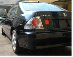 Lexus41.jpg (33306 bytes)